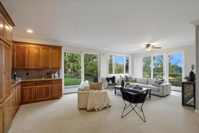 19975 Skyline Boulevard, Los Gatos, CA 95033