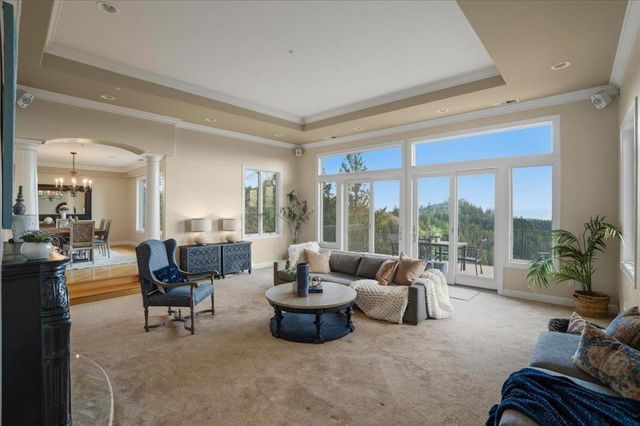 19975 Skyline Boulevard, Los Gatos, CA 95033