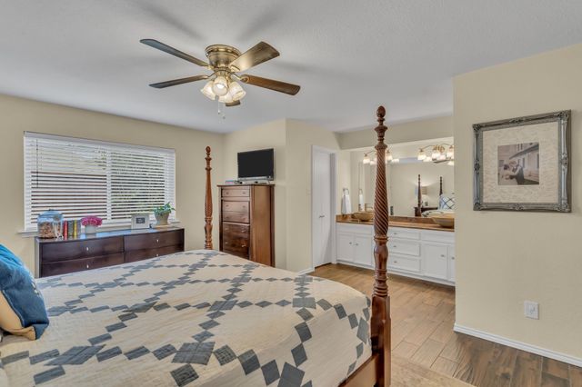 2521 Canterbury Court, Carrollton, TX 75006