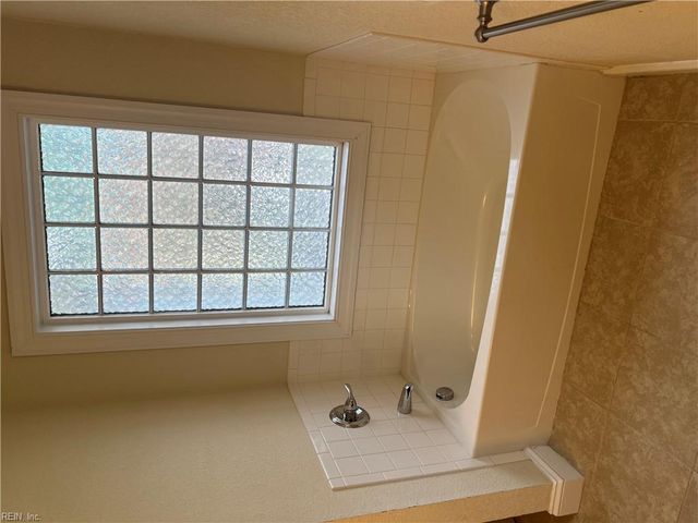 119 S Boggs AVE, Virginia Beach, VA 23452