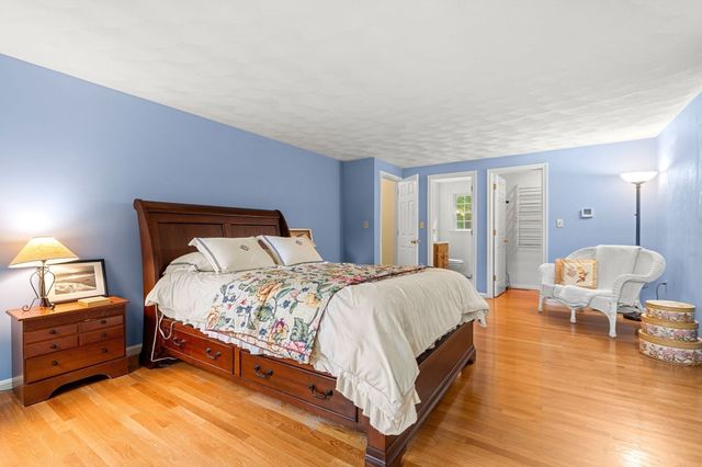19 Noel Rd, Andover, MA 01810
