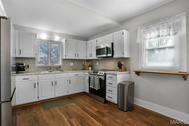 419 Park Drive, Bethalto, IL 62010