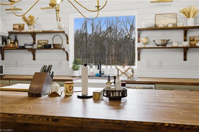 1140 Shelton Road, Yadkinville, NC 27055