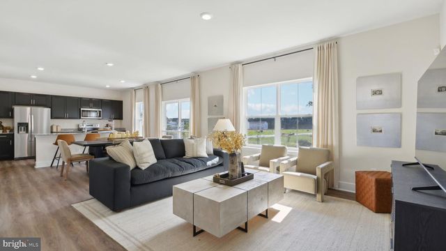 120 BOOKERS CREST DR, Stephens City, VA 22655