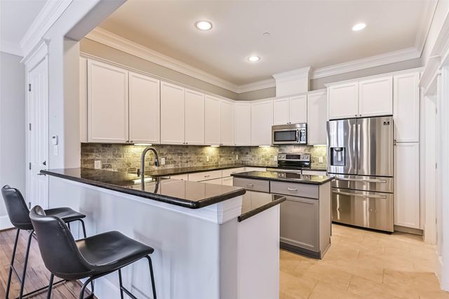 64 Island Passage, Galveston, TX 77554