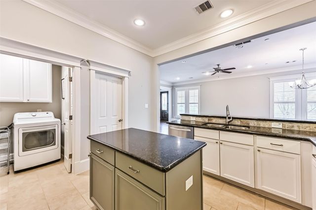 64 Island Passage, Galveston, TX 77554