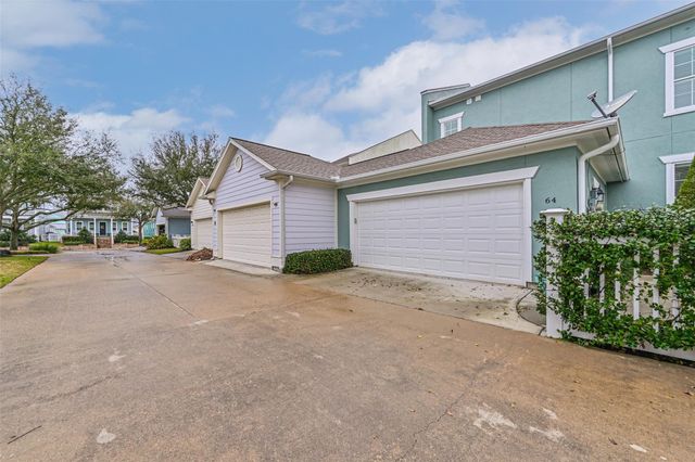 64 Island Passage, Galveston, TX 77554