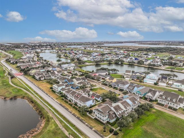 64 Island Passage, Galveston, TX 77554