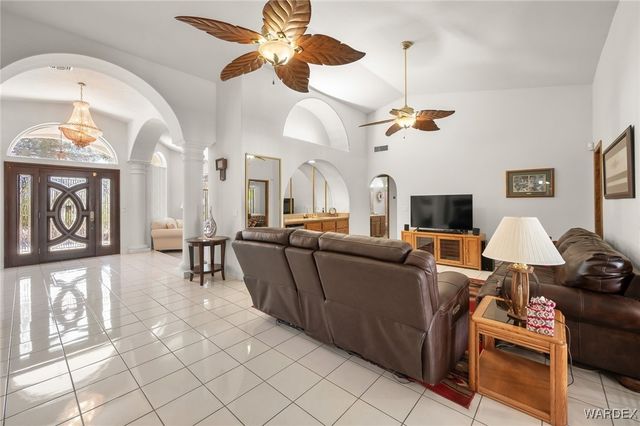 3516 Packsaddle Road, Kingman, AZ 86401