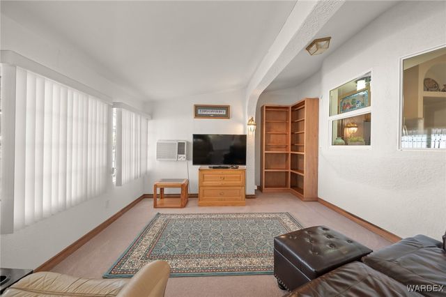 3516 Packsaddle Road, Kingman, AZ 86401