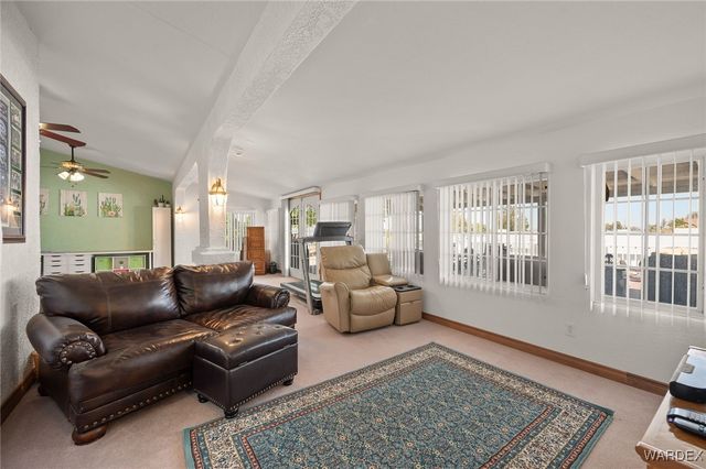 3516 Packsaddle Road, Kingman, AZ 86401