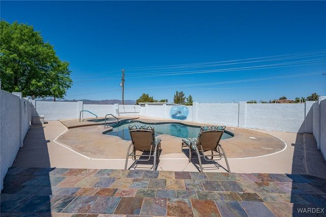 3516 Packsaddle Road, Kingman, AZ 86401