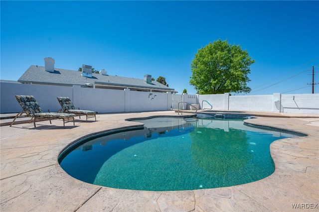 3516 Packsaddle Road, Kingman, AZ 86401