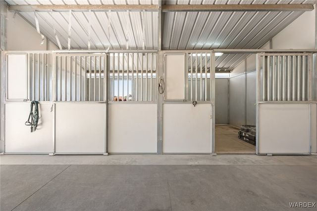 3516 Packsaddle Road, Kingman, AZ 86401