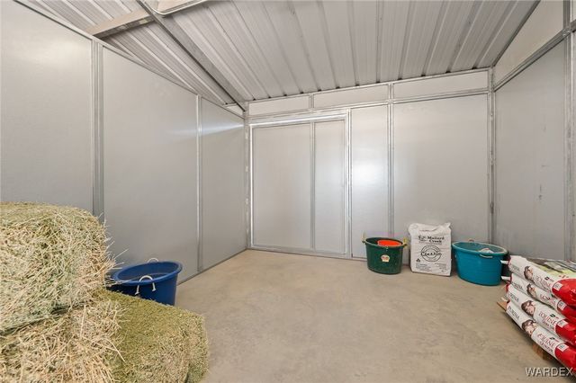 3516 Packsaddle Road, Kingman, AZ 86401