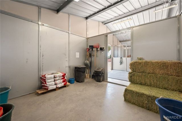 3516 Packsaddle Road, Kingman, AZ 86401