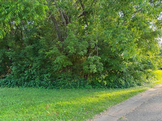 TBD 26TH Street N, Oakdale, MN 55128