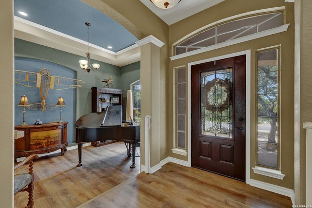 257 Berry Oaks Dr, Bulverde, TX 78163