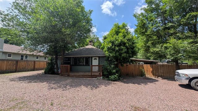 202 Cheyenne Boulevard, Colorado Springs, CO 80905