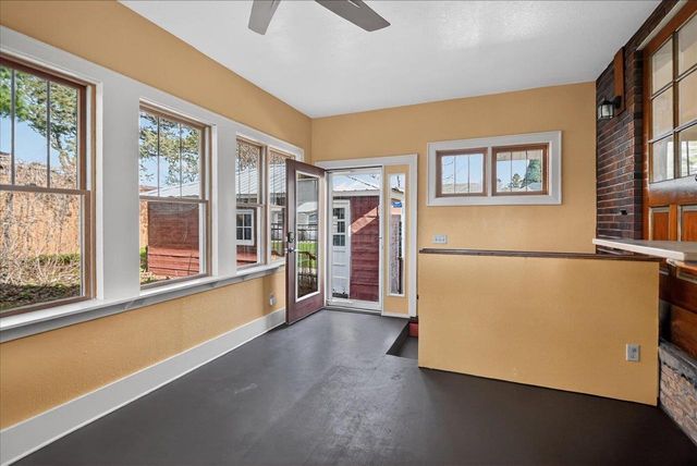 1110 Gilson Street, Madison, WI 53715