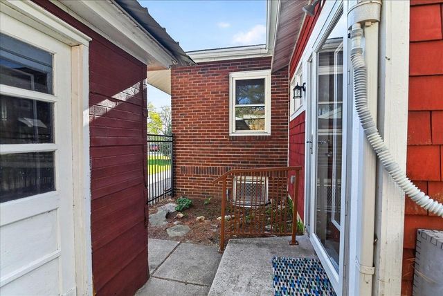 1110 Gilson Street, Madison, WI 53715