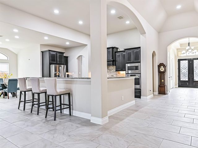 829 Sage Way Lane, Friendswood, TX 77546