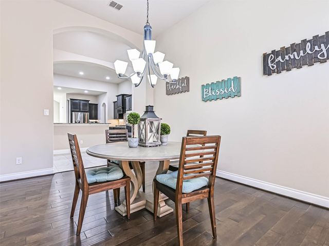 829 Sage Way Lane, Friendswood, TX 77546
