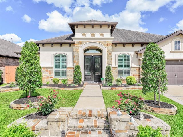 829 Sage Way Lane, Friendswood, TX 77546