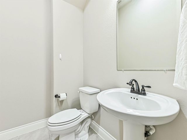 829 Sage Way Lane, Friendswood, TX 77546