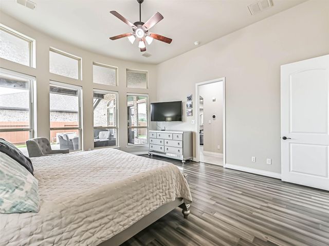 829 Sage Way Lane, Friendswood, TX 77546
