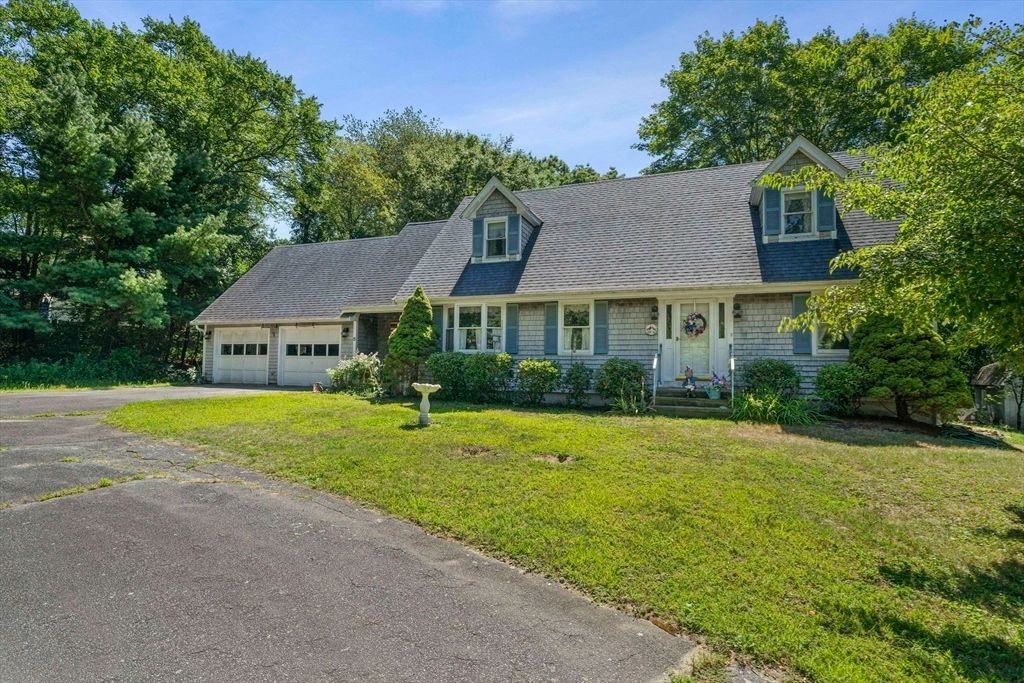 5 Green Street, Berkley, MA 02779