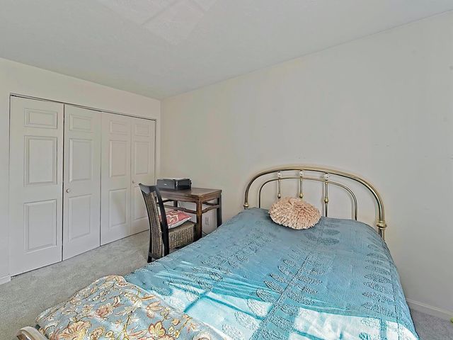 700 Shore Drive 1205, Fall River, MA 02721
