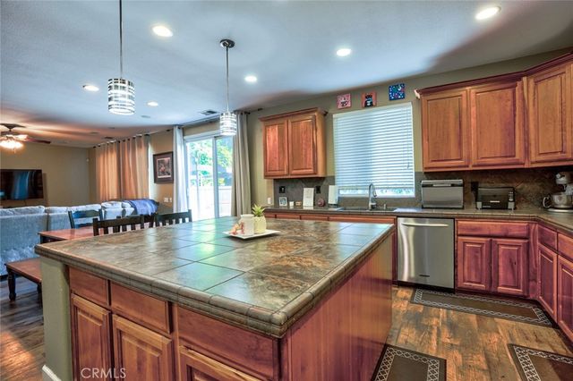 1254 Lurs Court, Merced, CA 95348