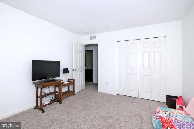 38 PALMER ST, Lebanon, PA 17042