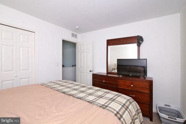 38 PALMER ST, Lebanon, PA 17042