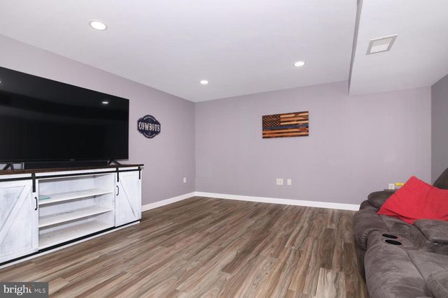 38 PALMER ST, Lebanon, PA 17042