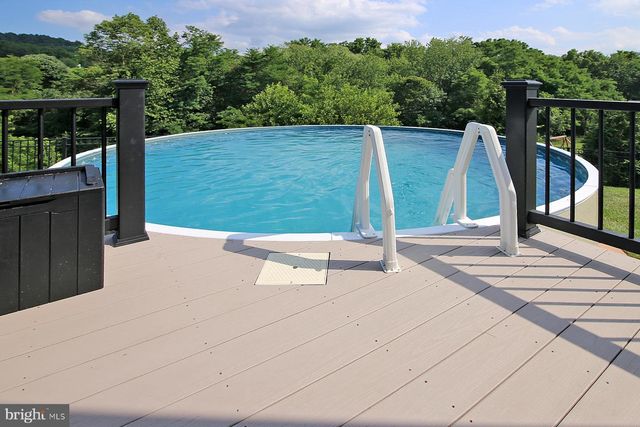 38 PALMER ST, Lebanon, PA 17042