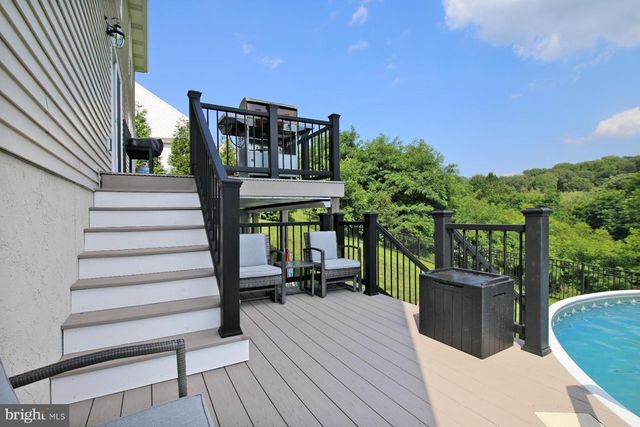 38 PALMER ST, Lebanon, PA 17042