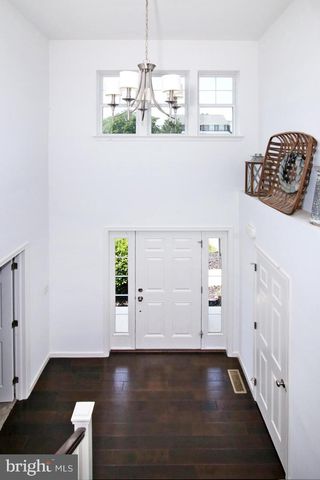 38 PALMER ST, Lebanon, PA 17042