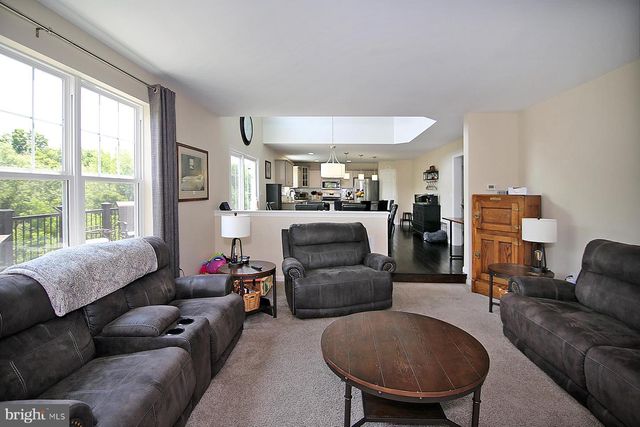 38 PALMER ST, Lebanon, PA 17042