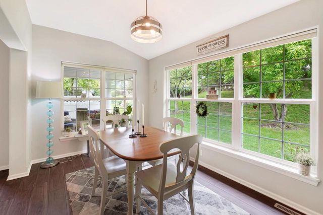 N52W35321 Lighthouse LANE, Oconomowoc, WI 53066