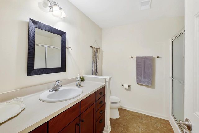 N52W35321 Lighthouse LANE, Oconomowoc, WI 53066