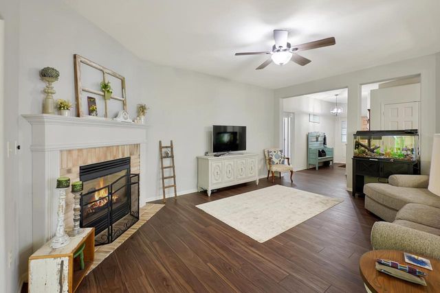 N52W35321 Lighthouse LANE, Oconomowoc, WI 53066