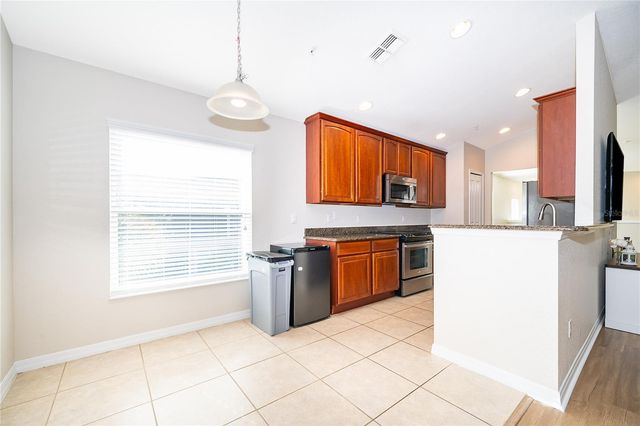 8301 BELLA VIDA CIRCLE 8301, Davenport, FL 33896