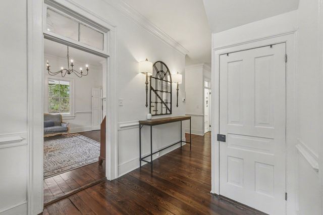 216 W Carolina Avenue, Summerville, SC 29483