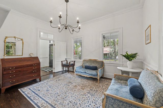 216 W Carolina Avenue, Summerville, SC 29483