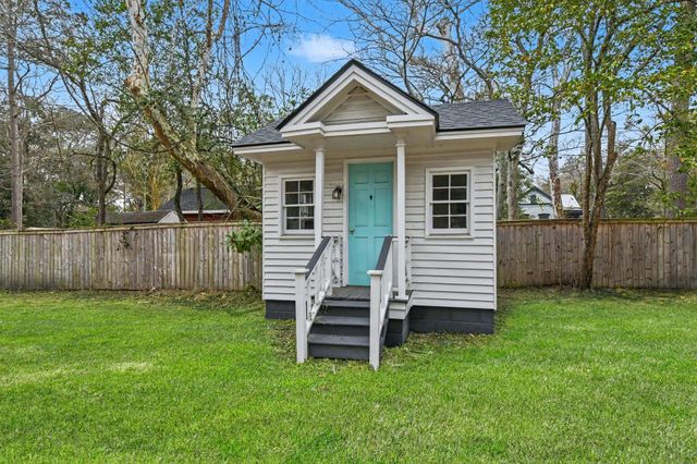 216 W Carolina Avenue, Summerville, SC 29483