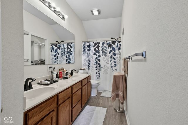 612 Rockport Place, Westfield, IN 46074