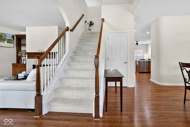 612 Rockport Place, Westfield, IN 46074