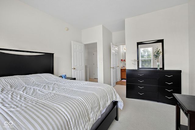 612 Rockport Place, Westfield, IN 46074